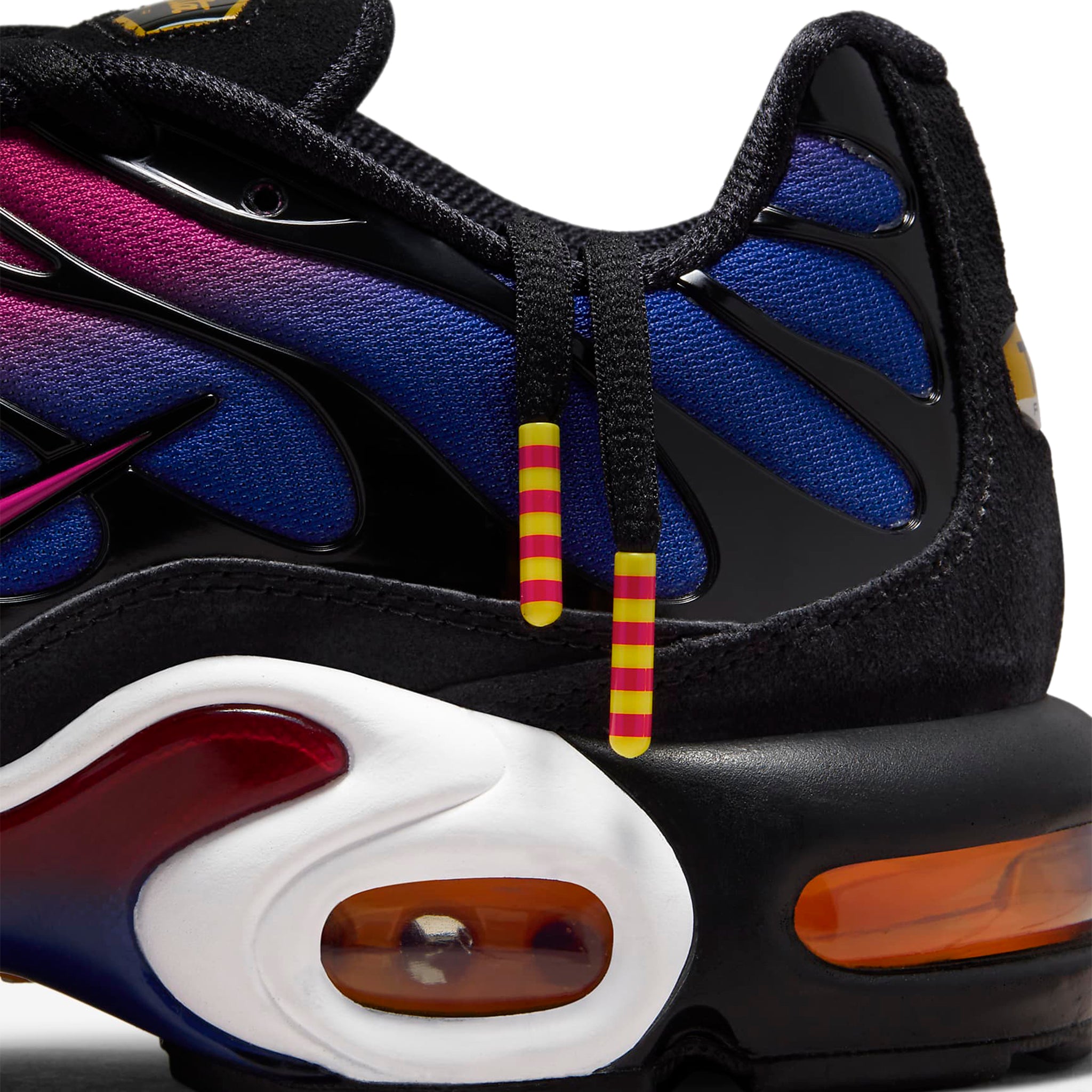 Laces view of Nike x Patta x Barcelona FC Air Max Plus Culers Del Món FN8260-001